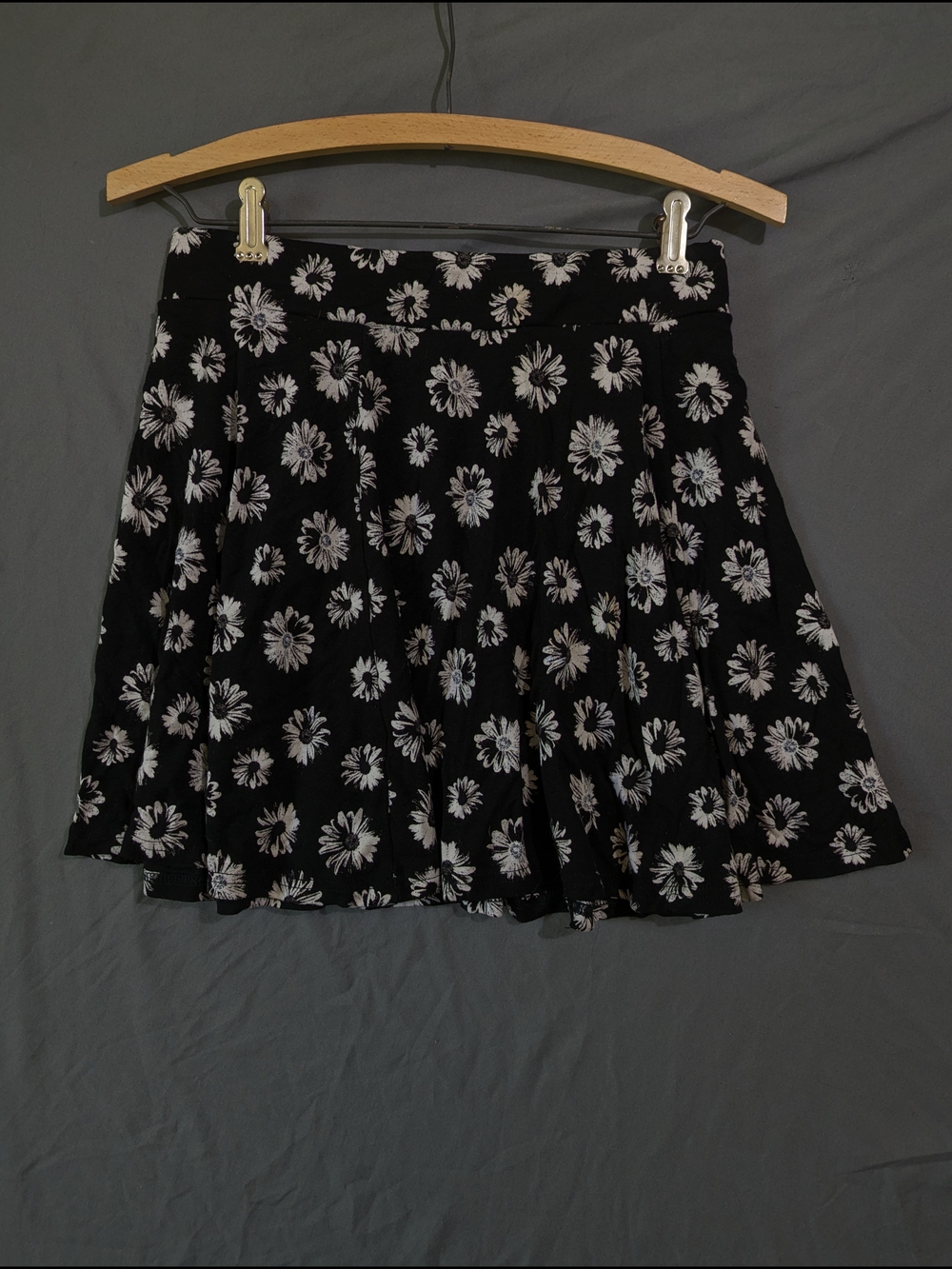 Black Floral A-Line Skirt with White Daisy Print